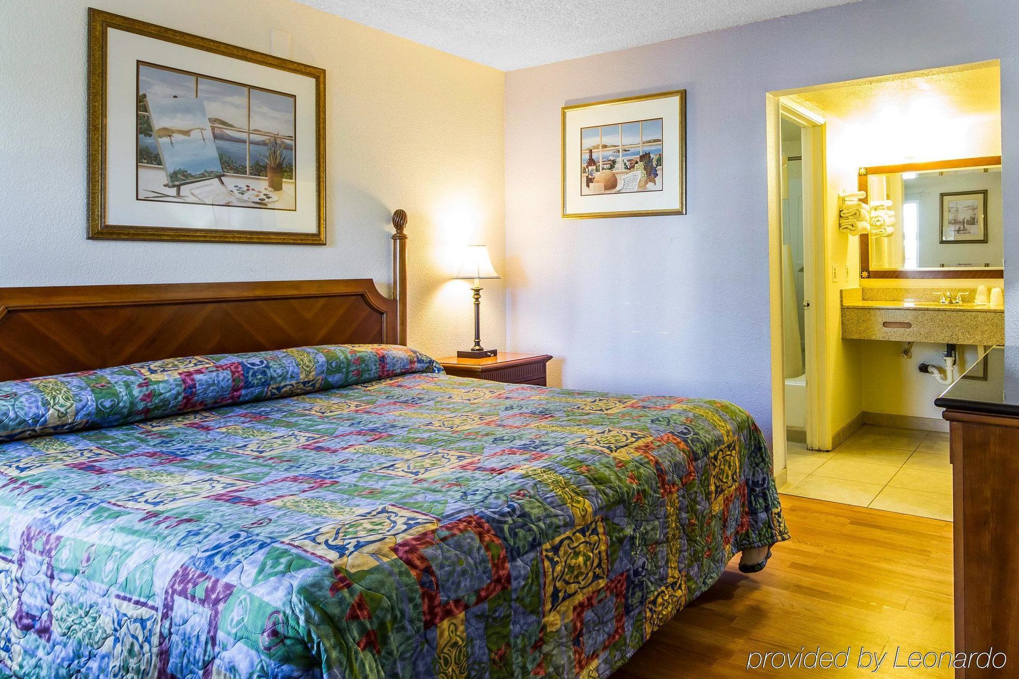 Rodeway Inn Vallejo Kültér fotó