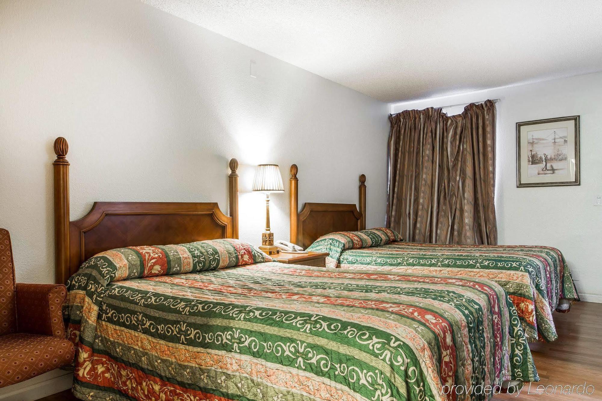 Rodeway Inn Vallejo Kültér fotó