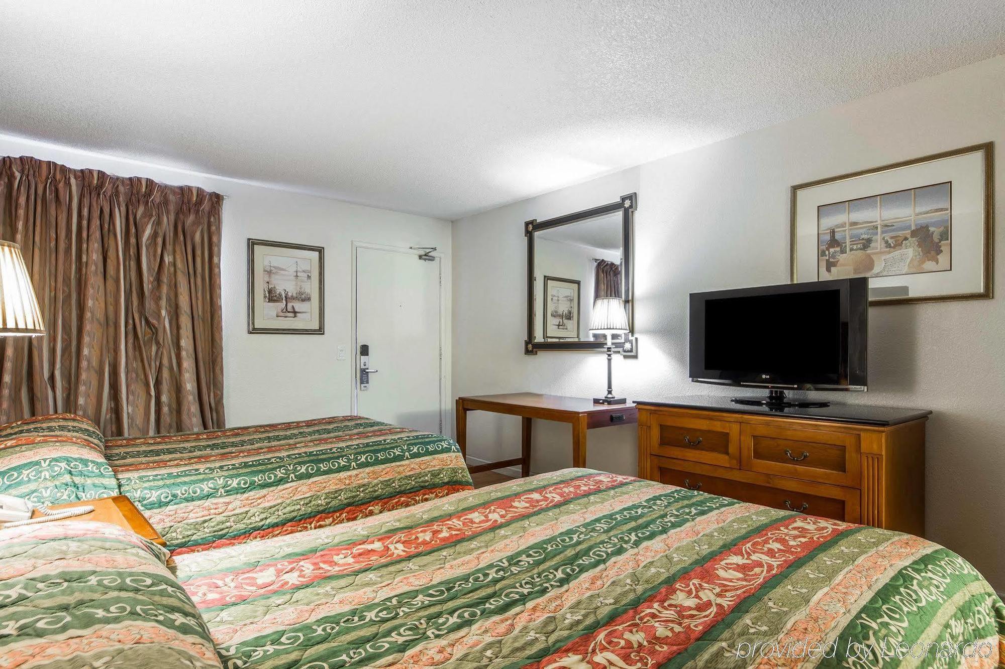 Rodeway Inn Vallejo Kültér fotó